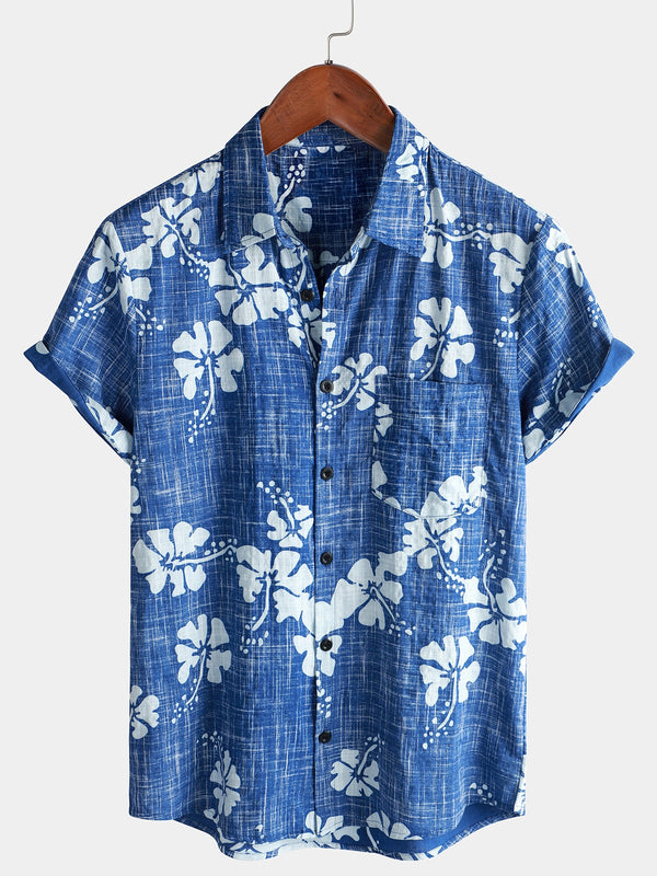 Blue Floral Vintage Hawaiian Shirt With Short Sleeves And Buttons For The Beach In Tropical Style