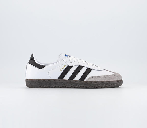 Sneakers in white and black granite